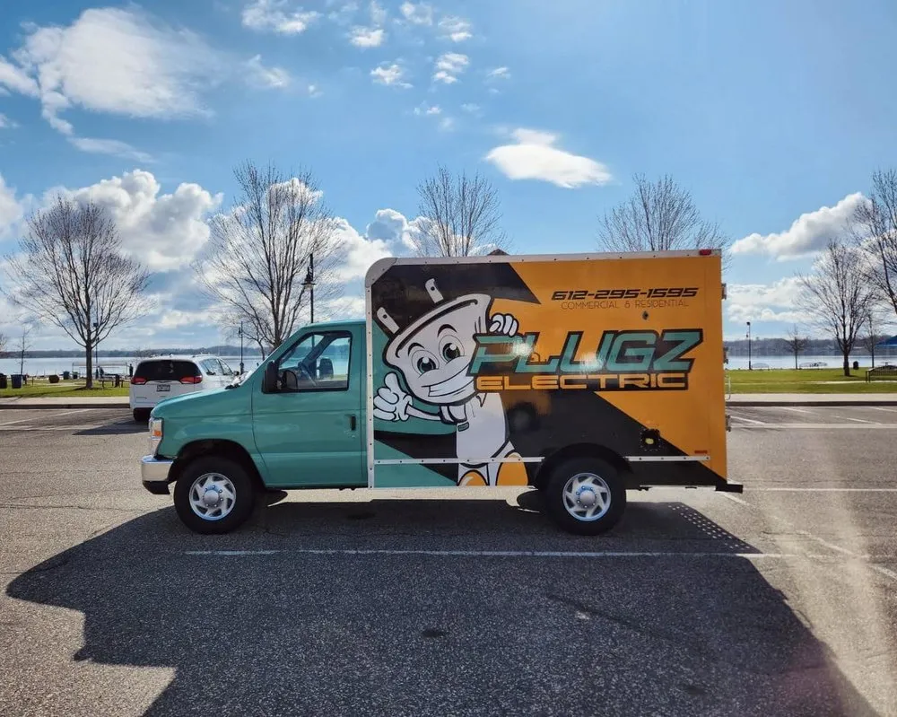 Slide of Plugz Electric