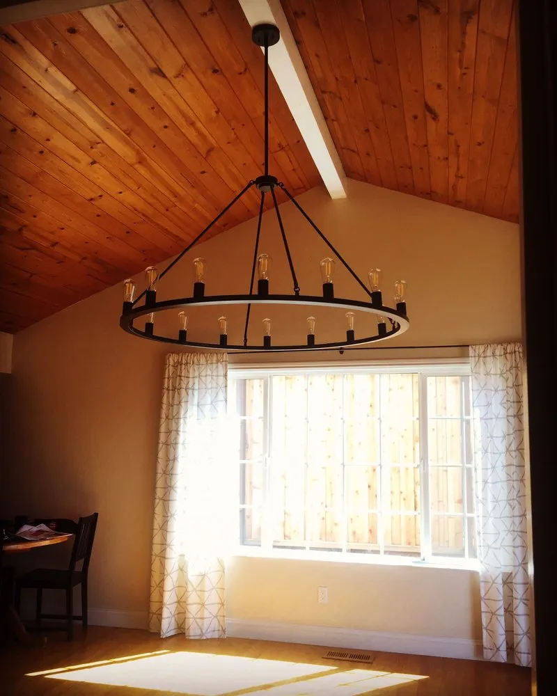 Slide of Plum Electric