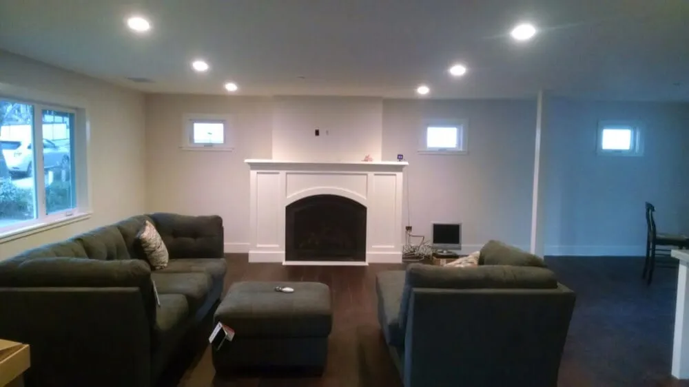 Slide of Plum Electric