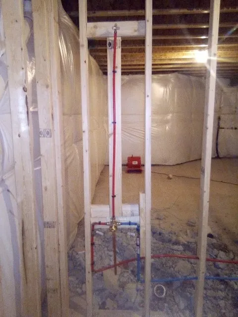 Expert electrician providing electrical repair in , 