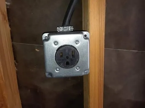 Slide of Plus Electric