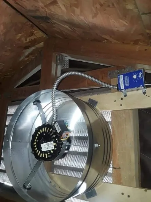 Slide of Plus Electric