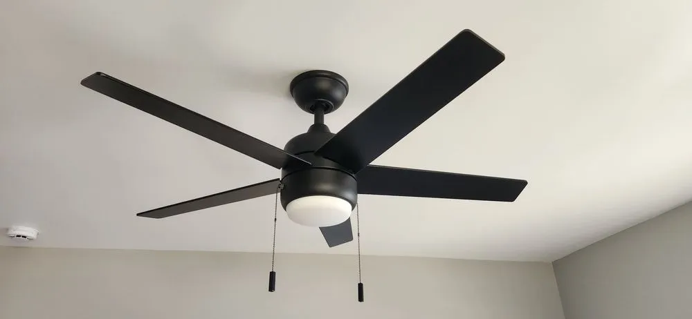 Slide of Plus Electric