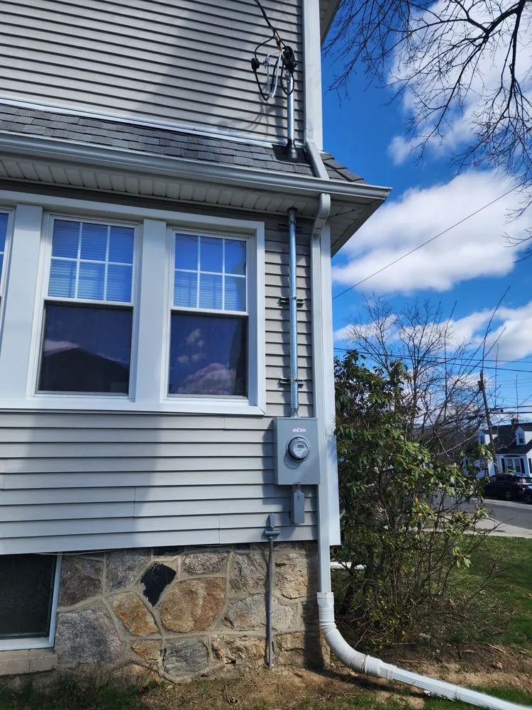 Emergency circuit breaker repair service in ,  - Plus NRG Electrical Projects