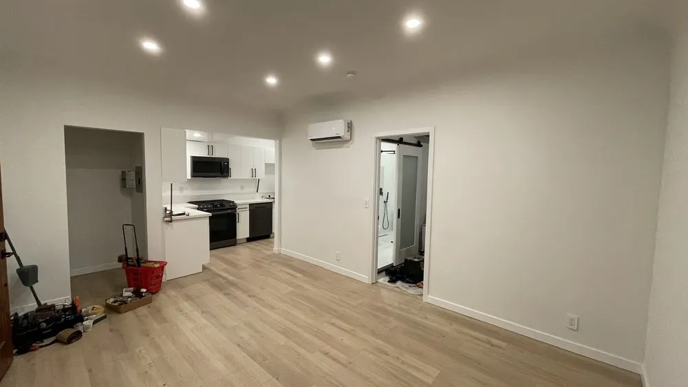 Slide of PM Electric