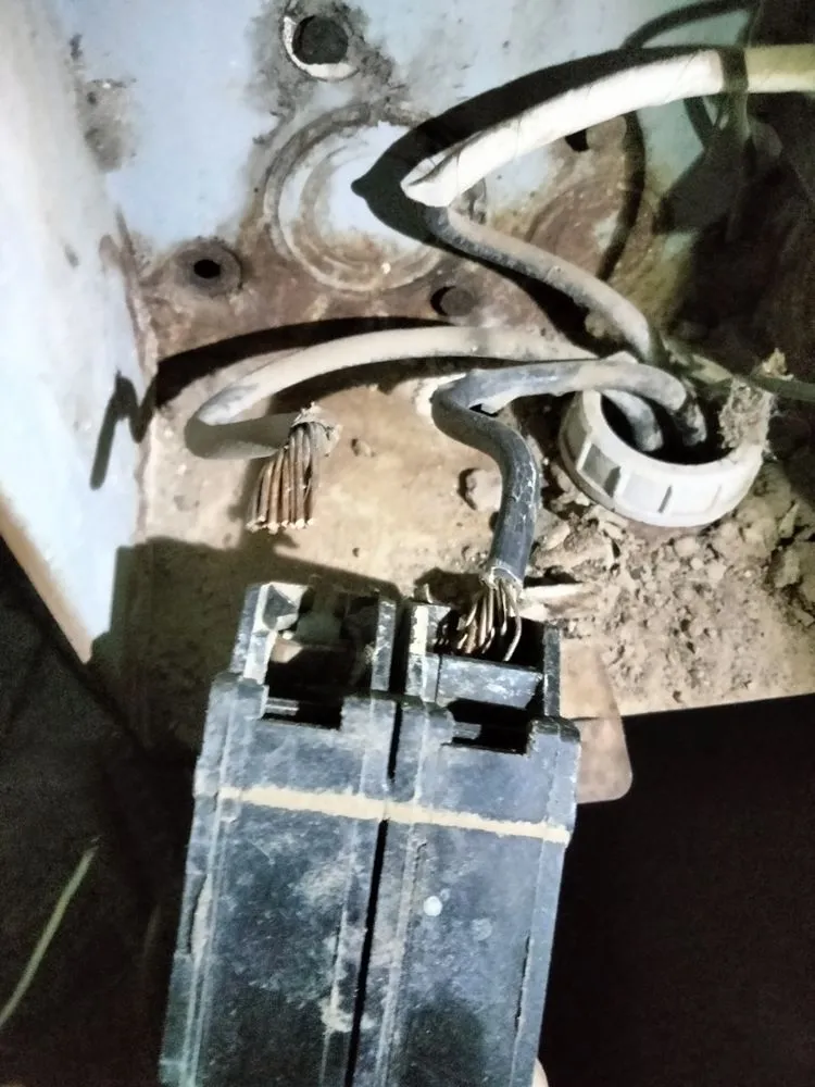 Slide of PM Electric