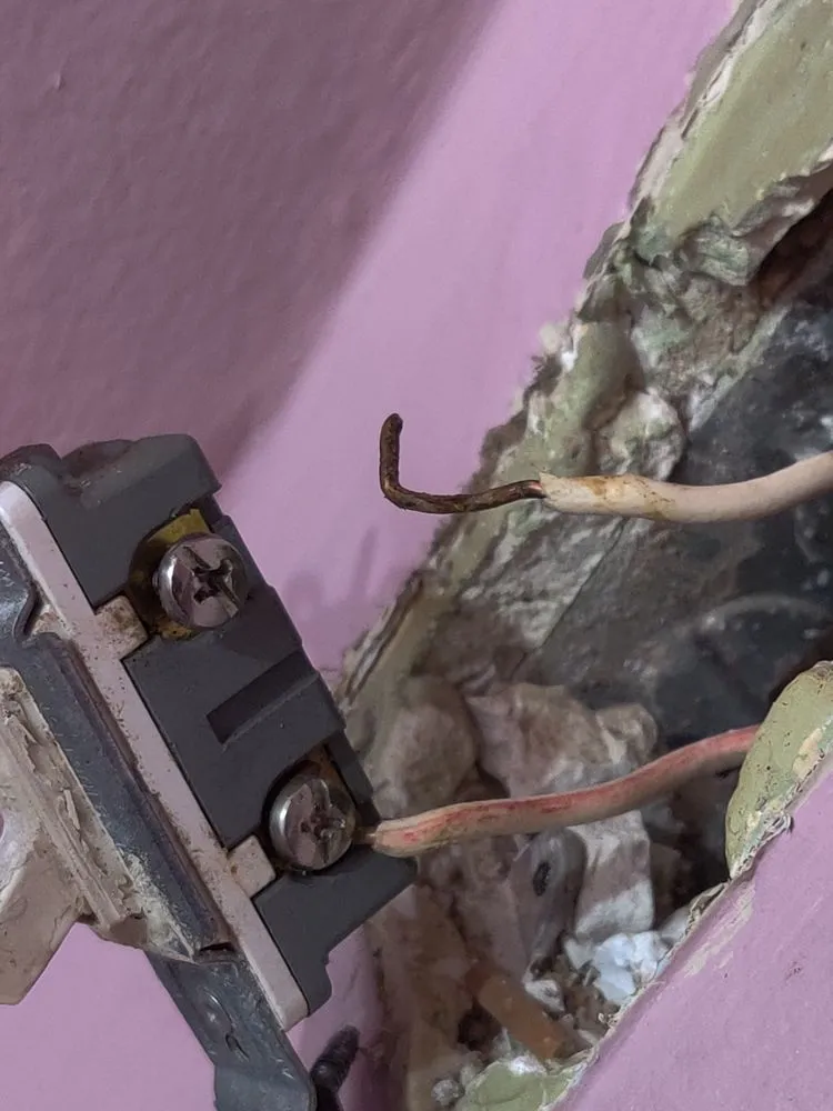 Slide of PM Electric