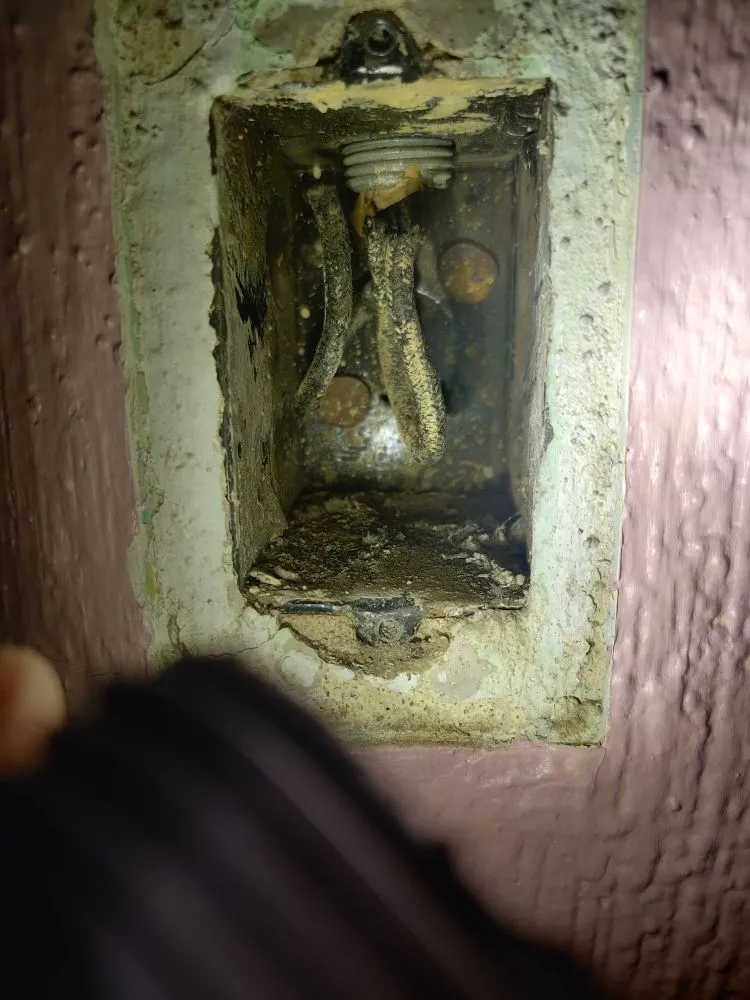 Slide of PM Electric