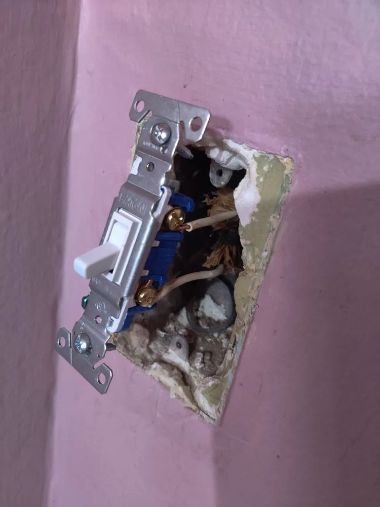 Slide of PM Electric