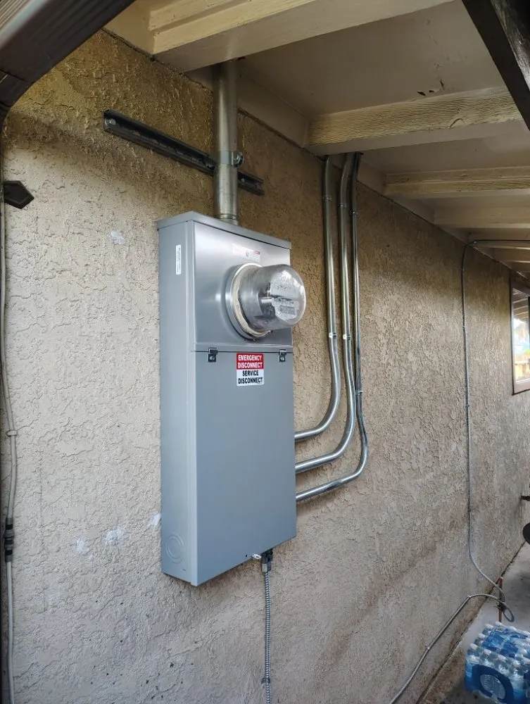 Slide of P&M Electric Services