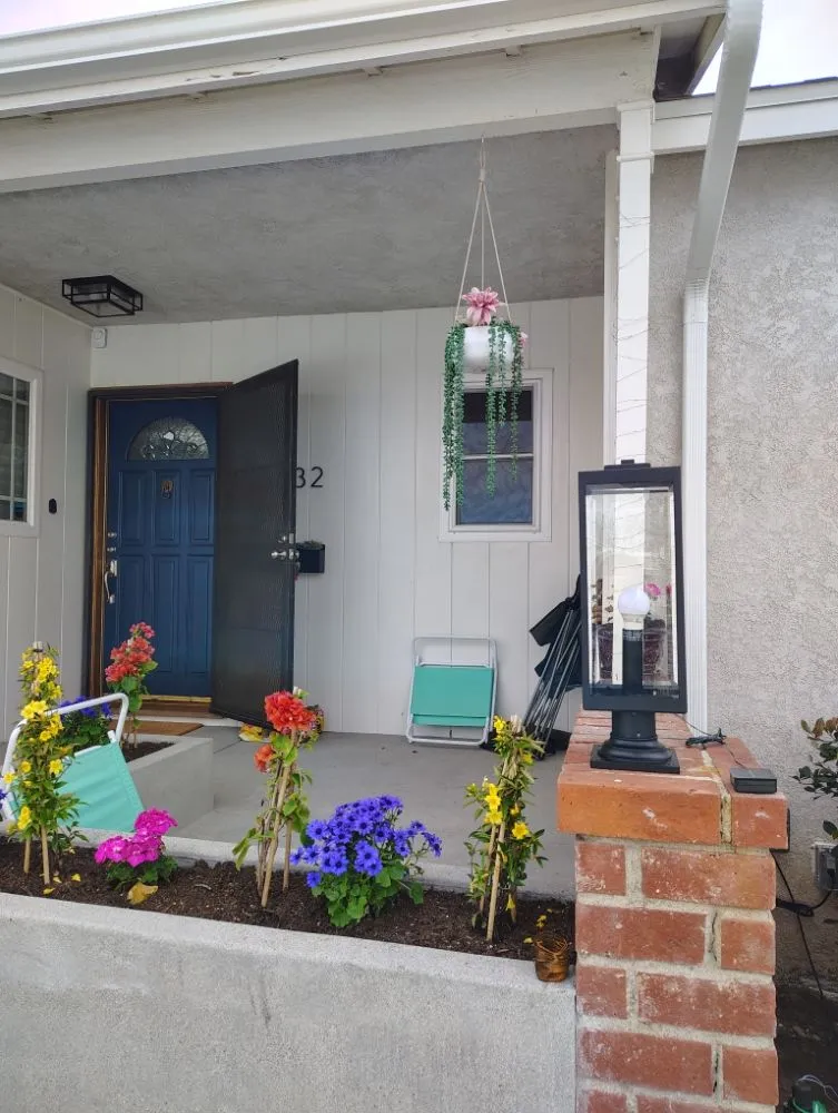 Slide of P&M Electric Services