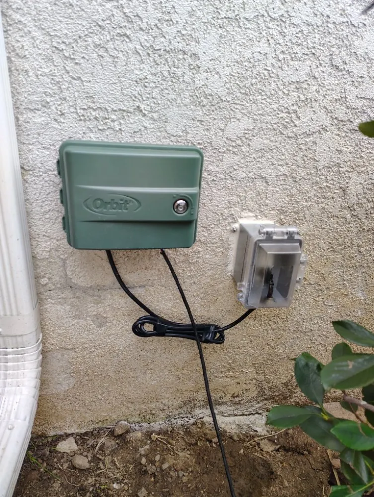 Slide of P&M Electric Services