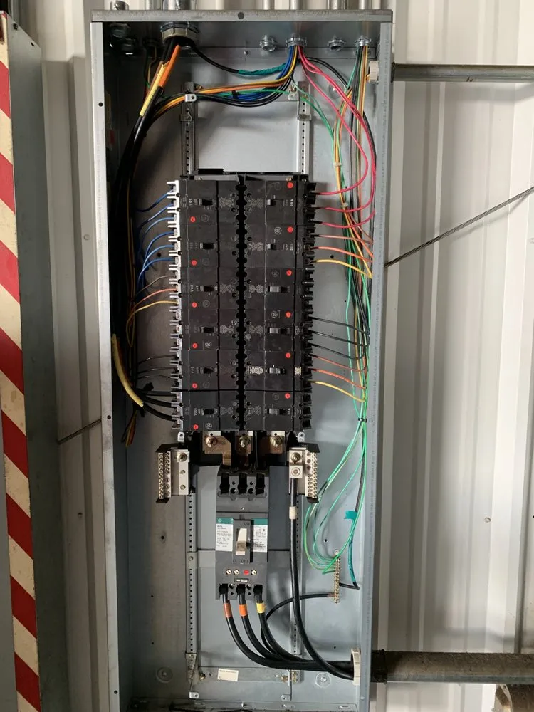 Professional circuit breaker repair service in ,  - PM Electrical