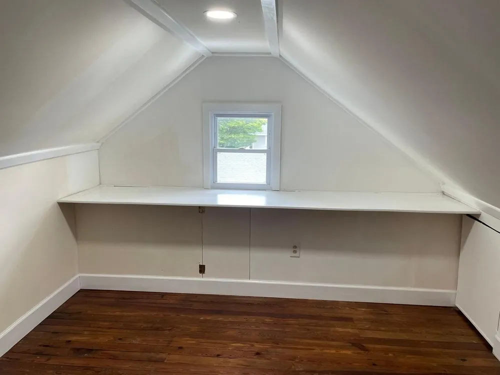 Slide of P&O Renovations