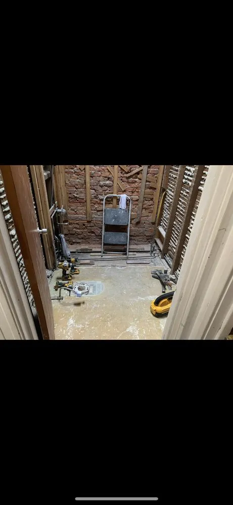 Slide of P&O Renovations