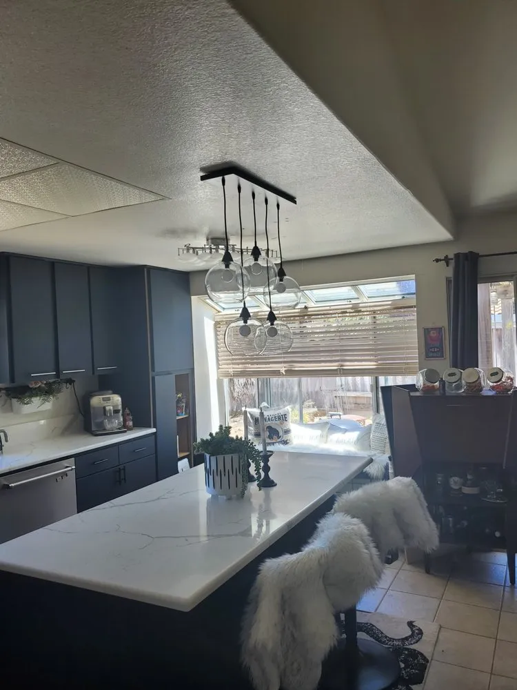 Slide of Point Break Electric