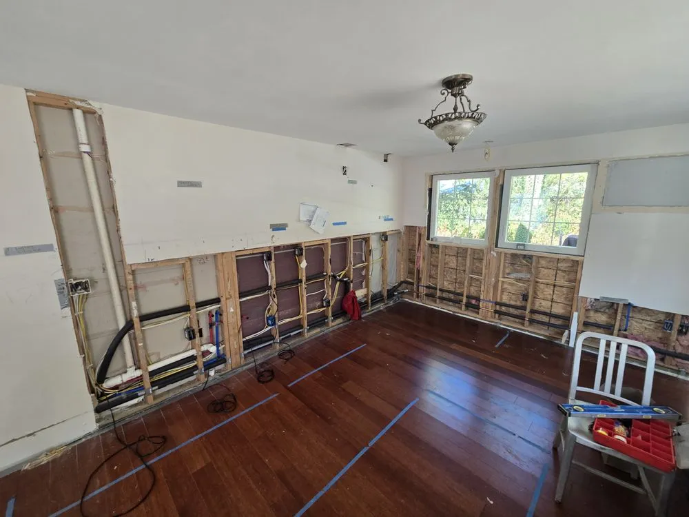 Slide of Poloway Electric