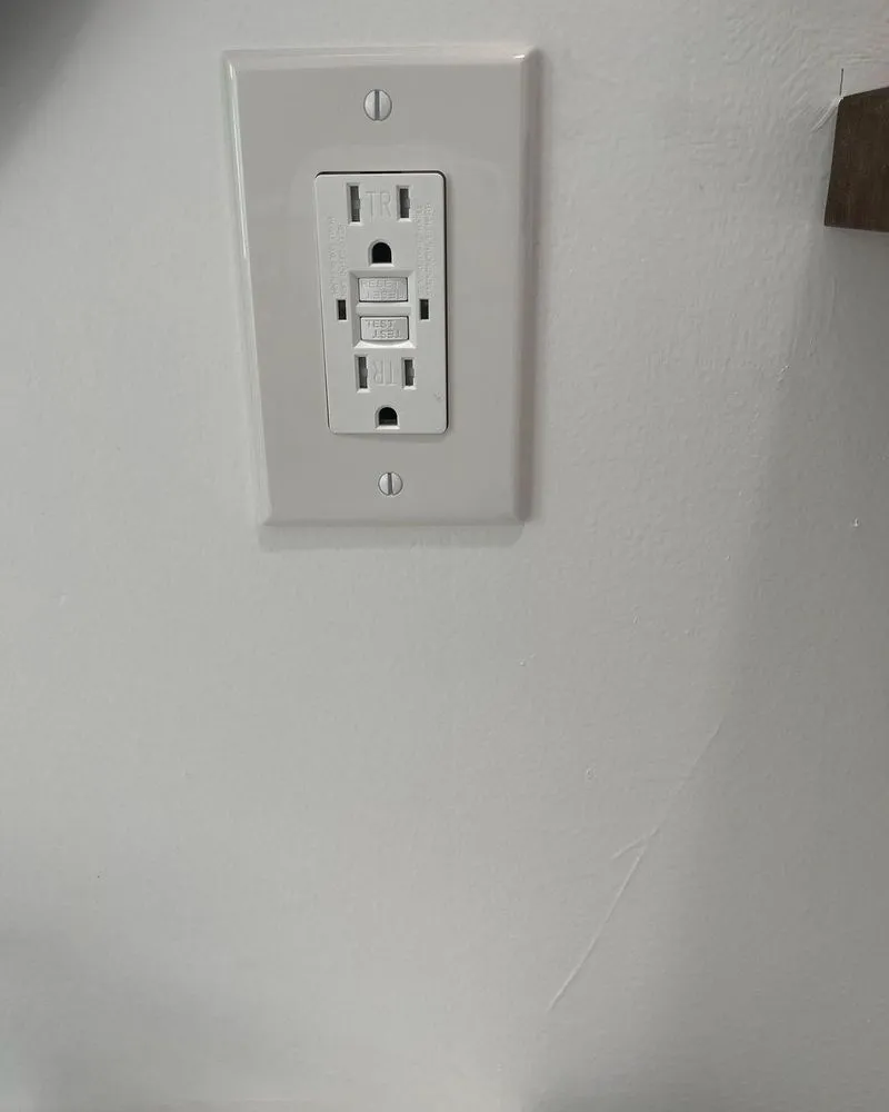 Slide of Poly High Emergency Electrician