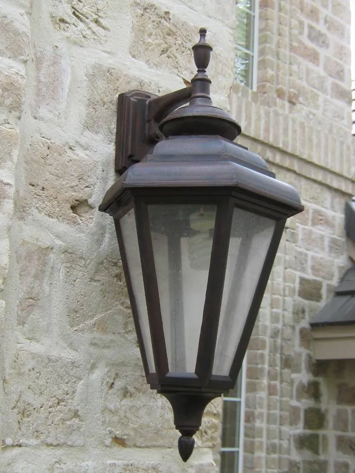 Slide of Polygon Emergency Electrician