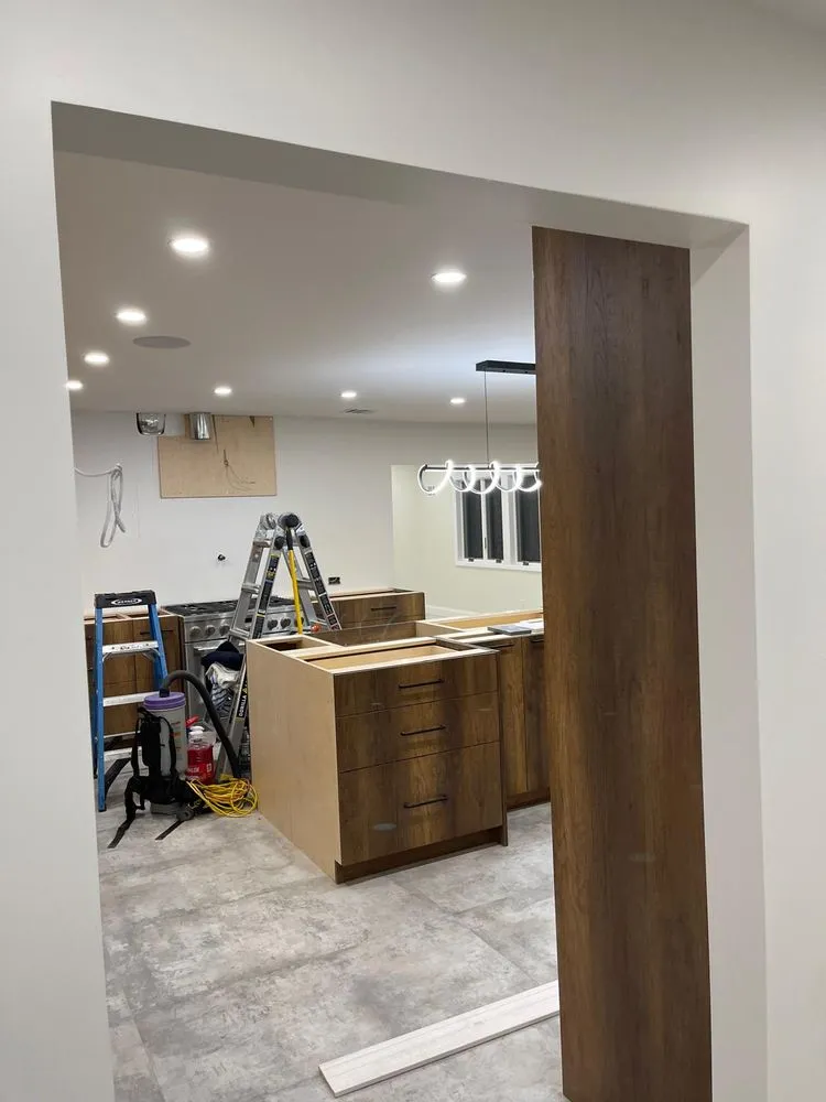 Slide of Poma’s Master Handiman