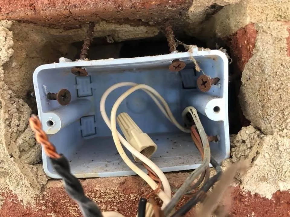 Slide of Portage Park Licensed Electrician