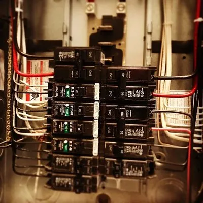 Portage Park Licensed Electrician Logo