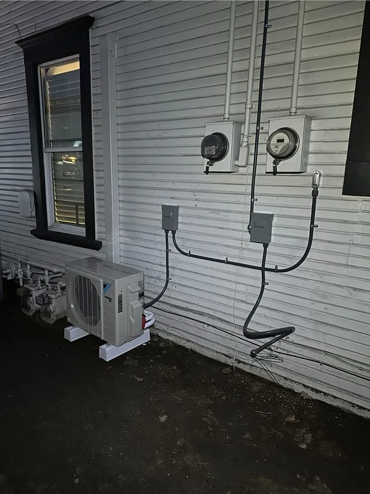 Trusted electrician providing outlet and switch repair in , 