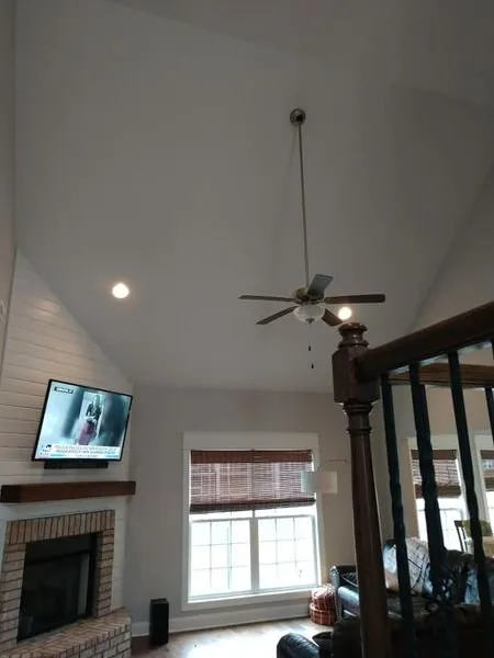 Slide of Positive Currents Electrical Services