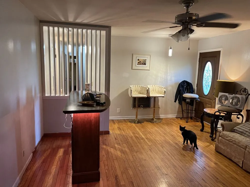 Slide of Positive Energy Electric