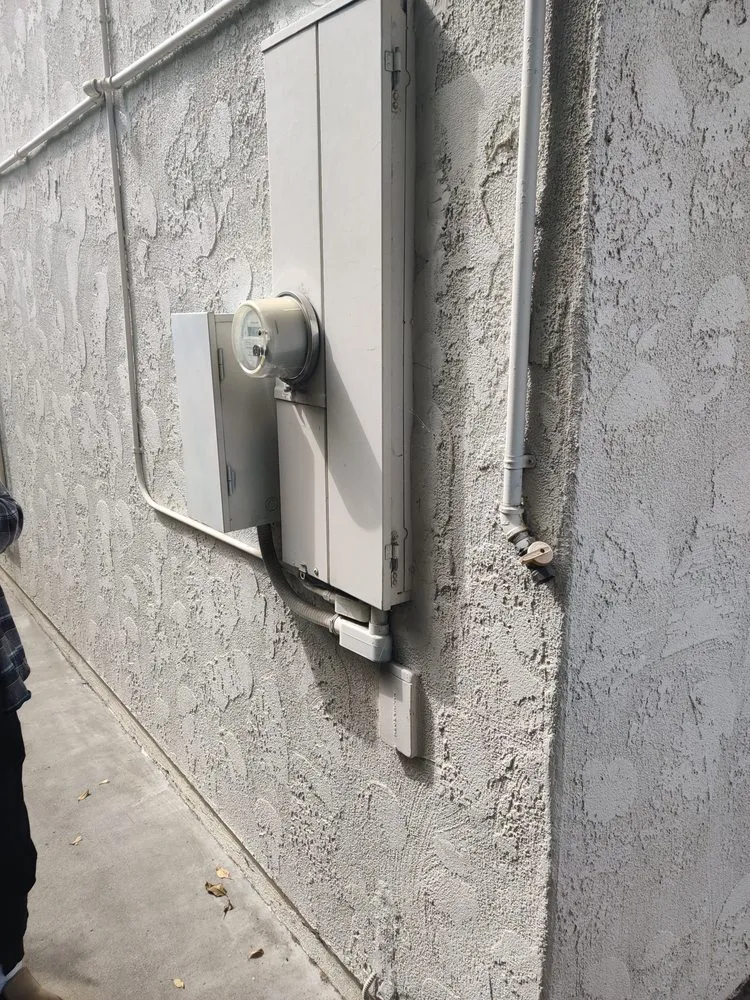 Professional outlet and switch repair experts serving , - Powell Energy