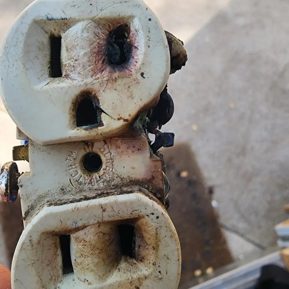 Licensed electrical repair experts serving Santa Maria, CA - Power and Lighting Service