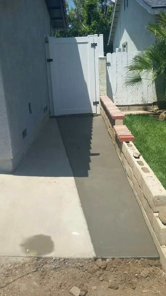 Slide of Power Electric & Construction