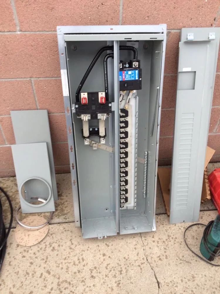 Slide of Power Electric & Construction