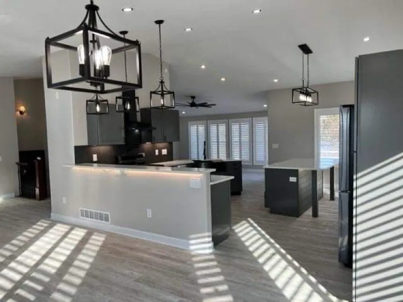 Slide of Power Electrical Services