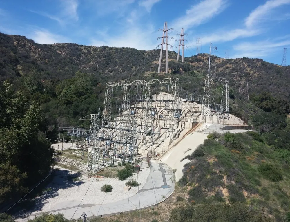 Slide of Power Field Electrical Services