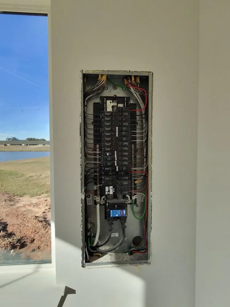 Slide of Power G Electric