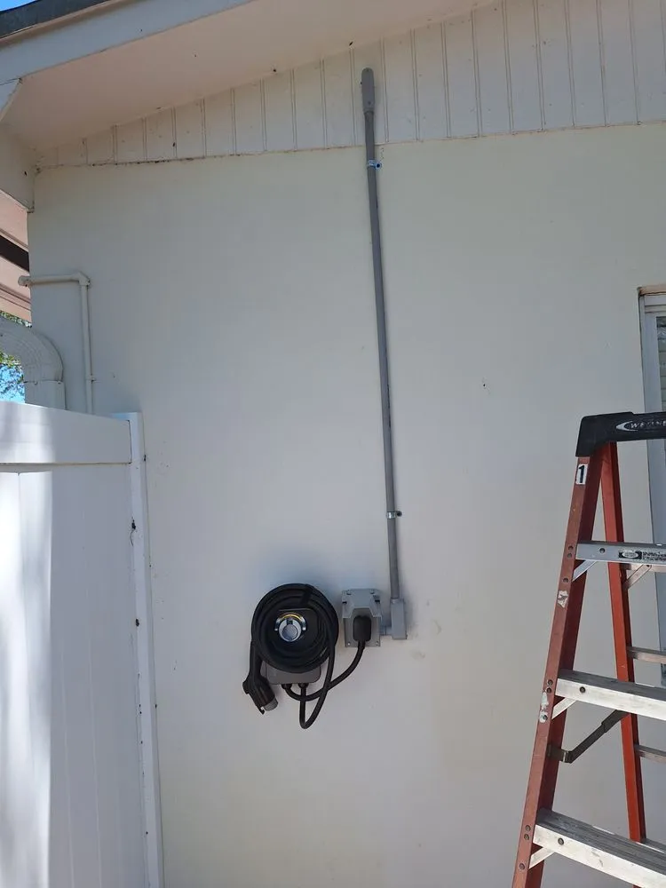 Slide of Power I Solucions