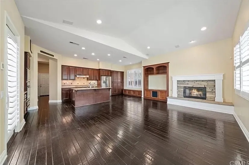 Certified circuit breaker repair in ,  by Power Man Electric