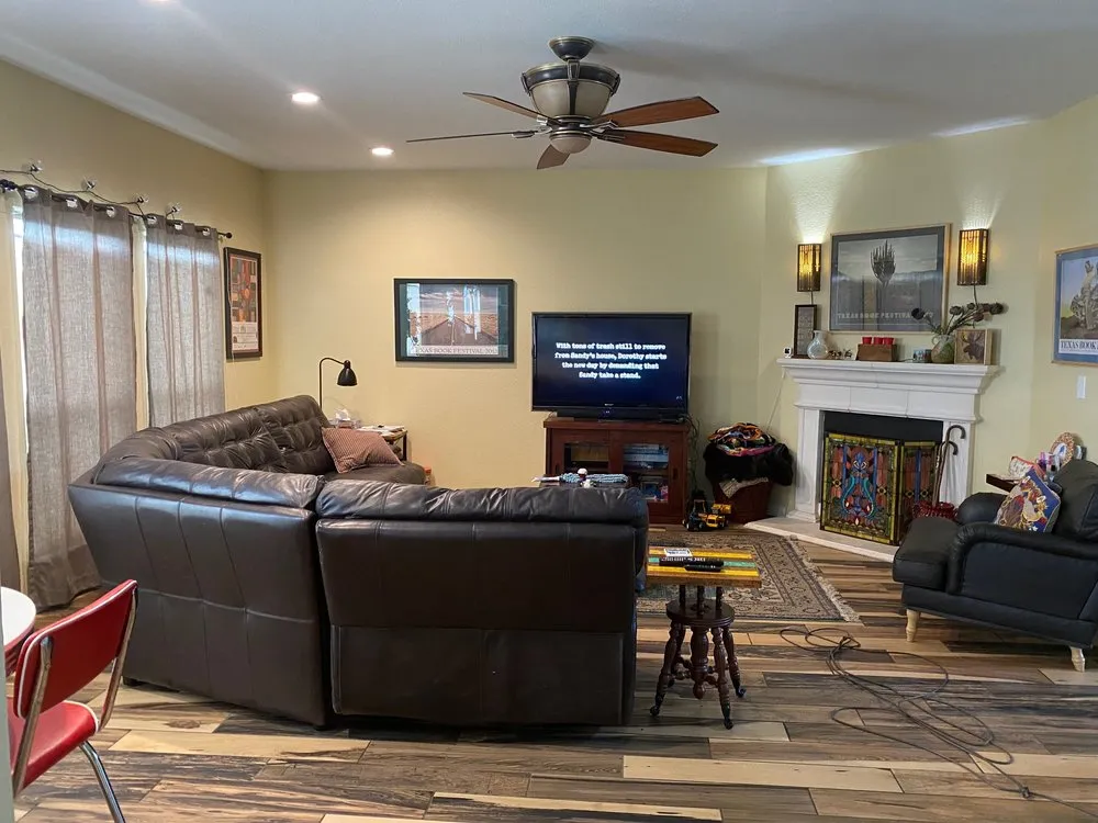 Licensed emergency electrical service experts serving Austin, TX - Power Moves Electric