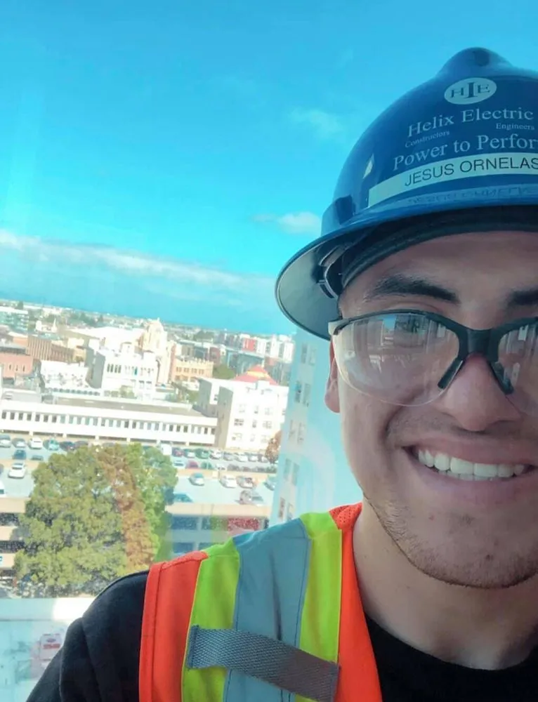 Slide of Power Moves Electric