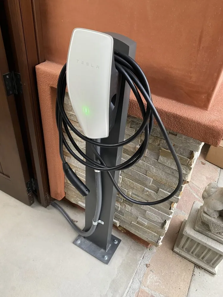 Slide of Power Moves Electric