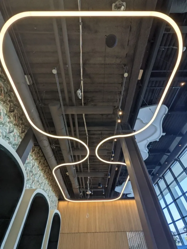 Certified electrical service for homes in lighting installation,  by 