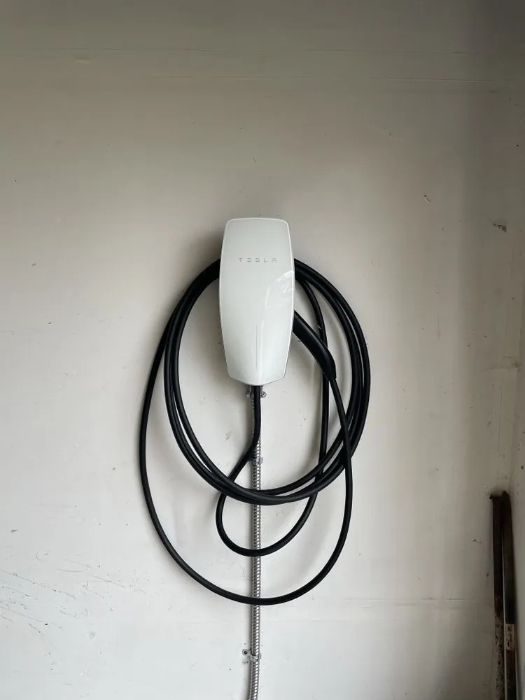 Slide of Power Plus Electric