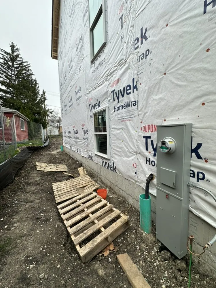 Expert emergency electrical service in ,  by Power Plus Electrical Services Inc