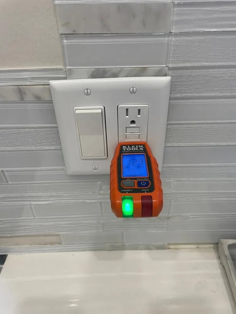 Slide of Power Point Electrical