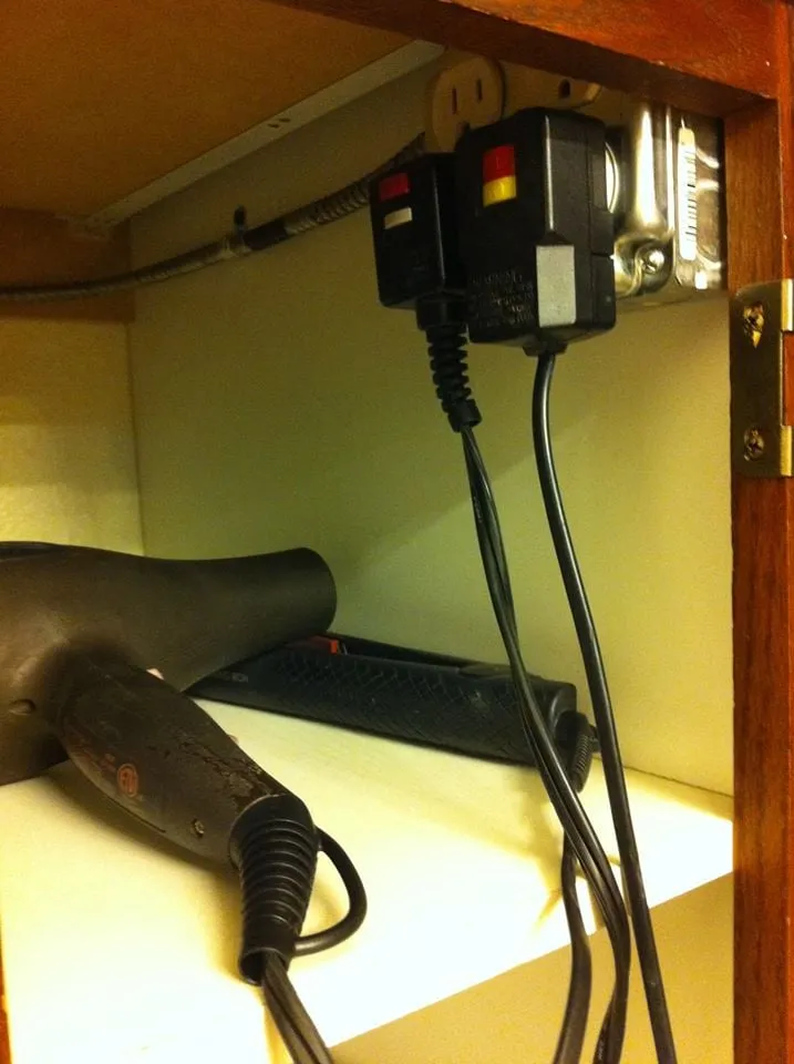 Slide of Power Pros Electric