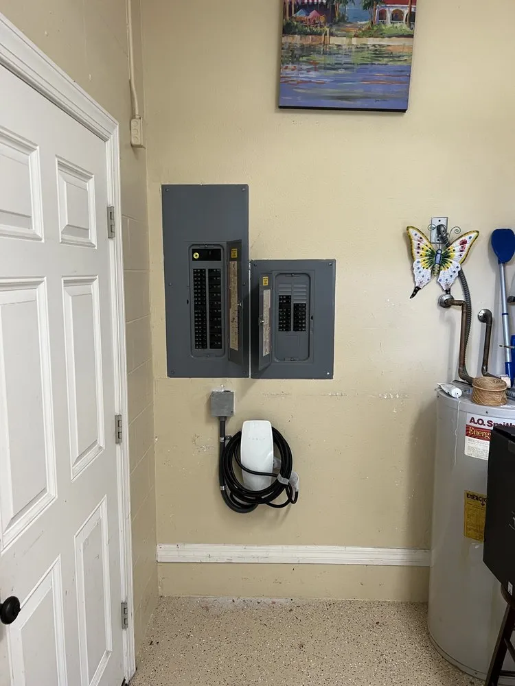 Affordable circuit breaker repair in Tampa Bay, FL by Power Solutions Brandon
