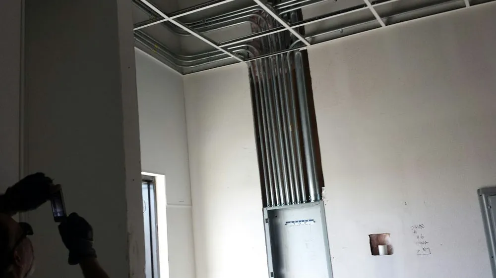 Slide of Power Solutions Electric