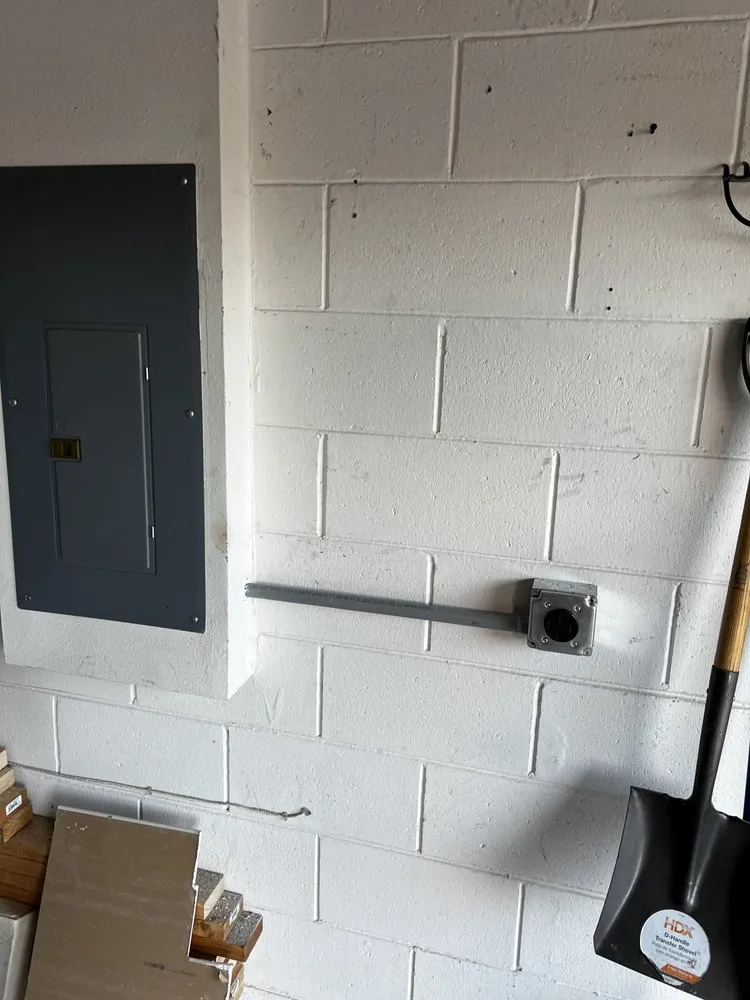 Slide of Power Source R&C