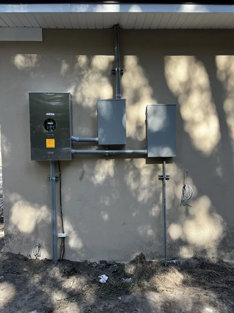 Slide of Power Source R&C